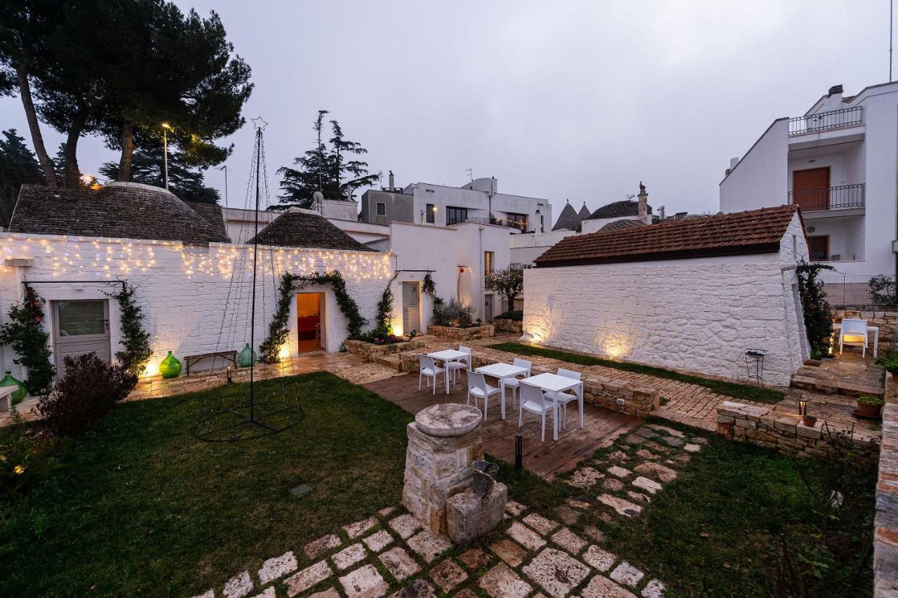 Trulli In Corte Alberobello Luaran gambar